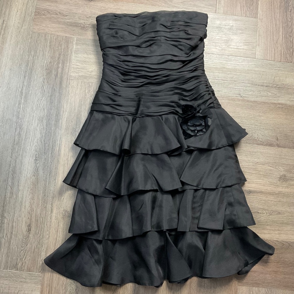 Vintage AJ Bari 100% Silk Strapless Ruched Tiered Ruffle Cocktail Dress Black 10